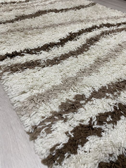 Зеркало, ковер, шторы