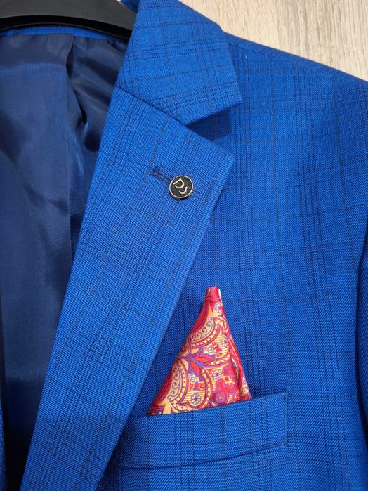 Costum baietii 15-16 ani