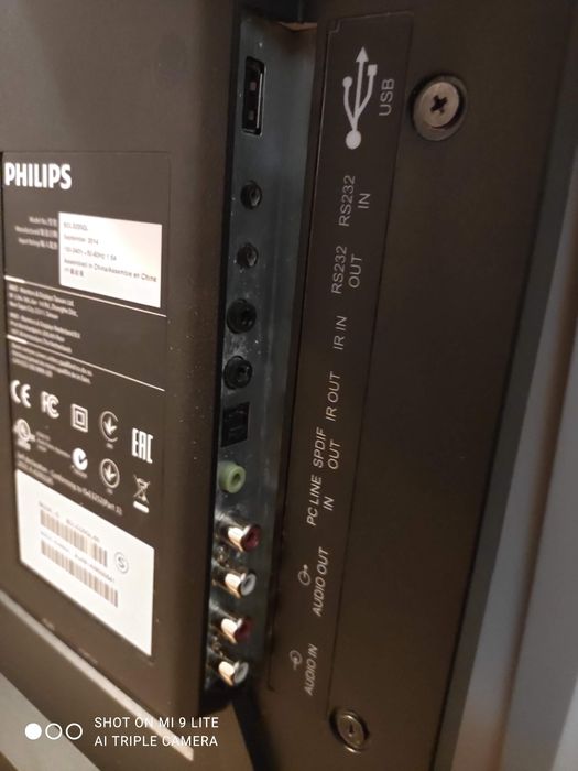 Monitoare Profesionale Full HD 32 și 22 inch