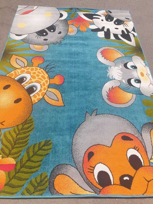 Vand covor pentru copii