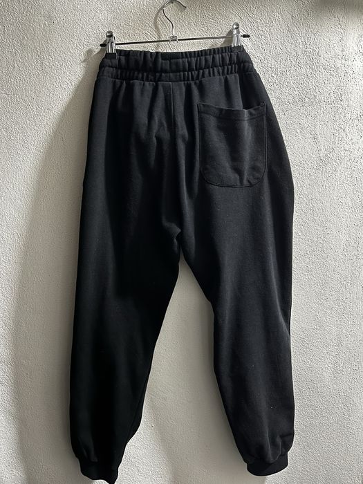 Pantaloni negri sinsay