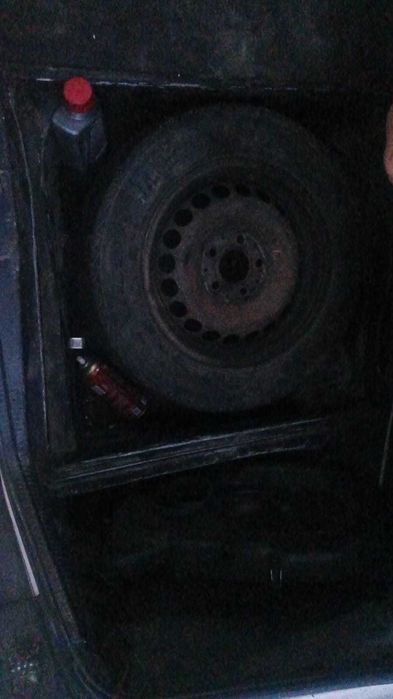 Mercedes-benz E200 Мерседес 900.000