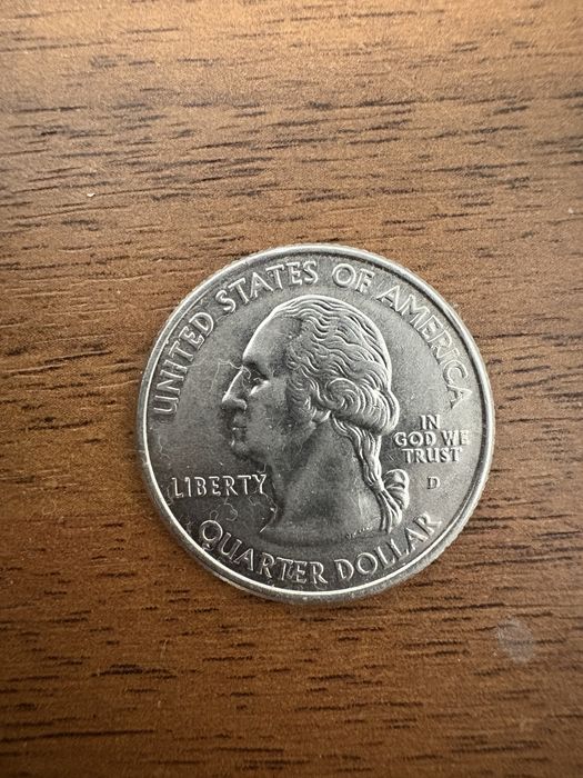 Монета Quarter Dollar