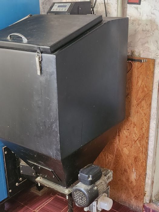 Комбиниран котел и горелка