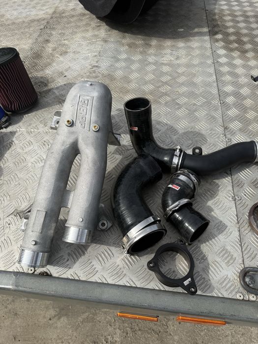 Хибридни турбини турбосистемс м3 г80 м4 г82 м2 bmw m3 g80 m4 g82 m2