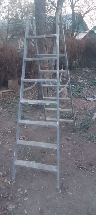 Продам стремянки