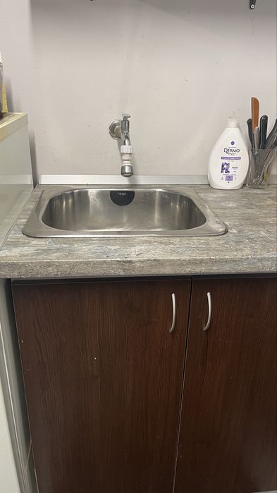 гараж надземен .