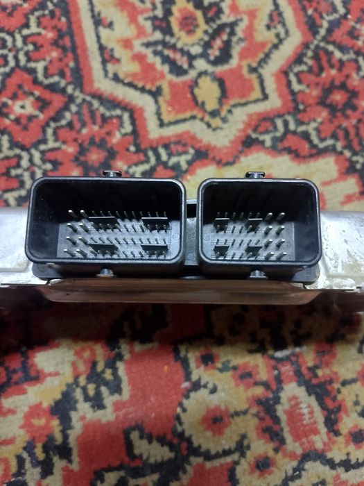 Продам эбу от ваз гранта 16 клапанная