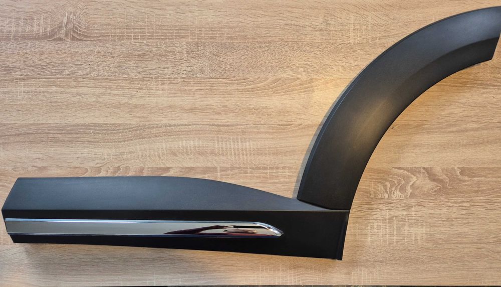 Лайстни за врати, леви - Мазда CX-3