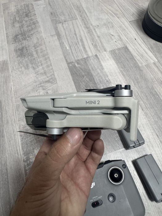 Dji mini 2 состаяние отличная
