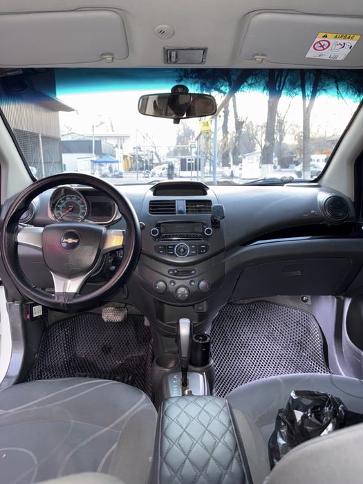 Chevrolet spark - 2017