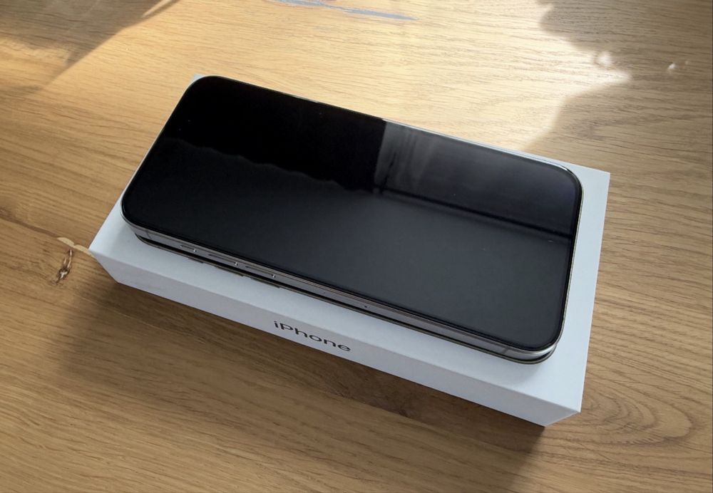 Vand Iphone 15 Pro max  512 GB  Natur Titanium