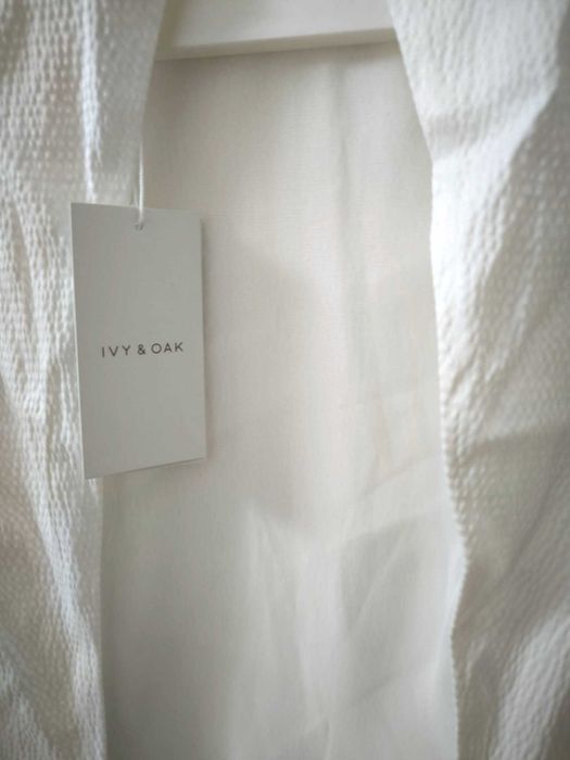 Rochie design mireasă IVY OAK 40 NEPURTATĂ minunată