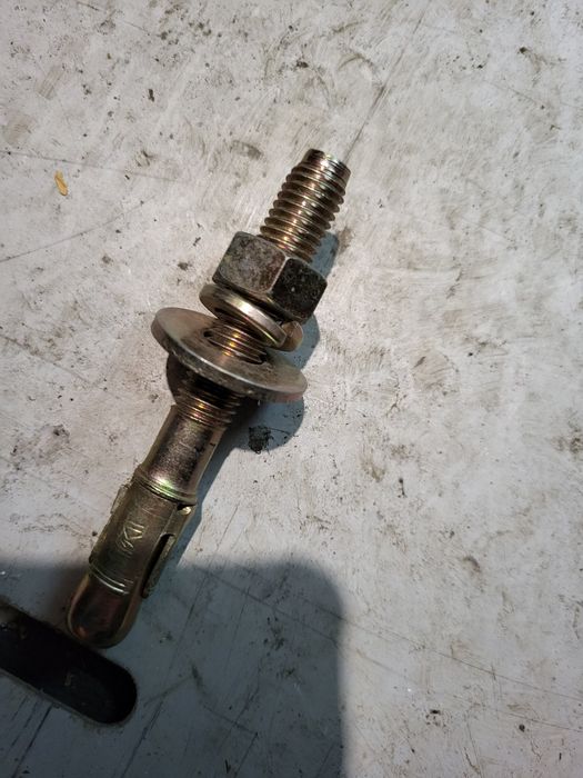 Продам Анкера на 12