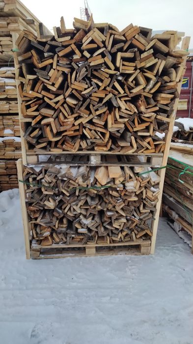 Доски дрова в Астане