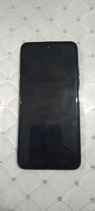 Поко х3 гт 8/256