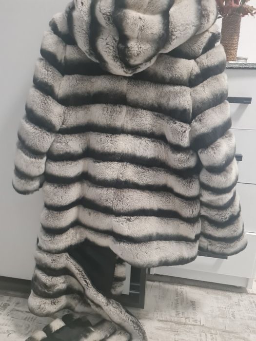 Haina blana naturala chinchila