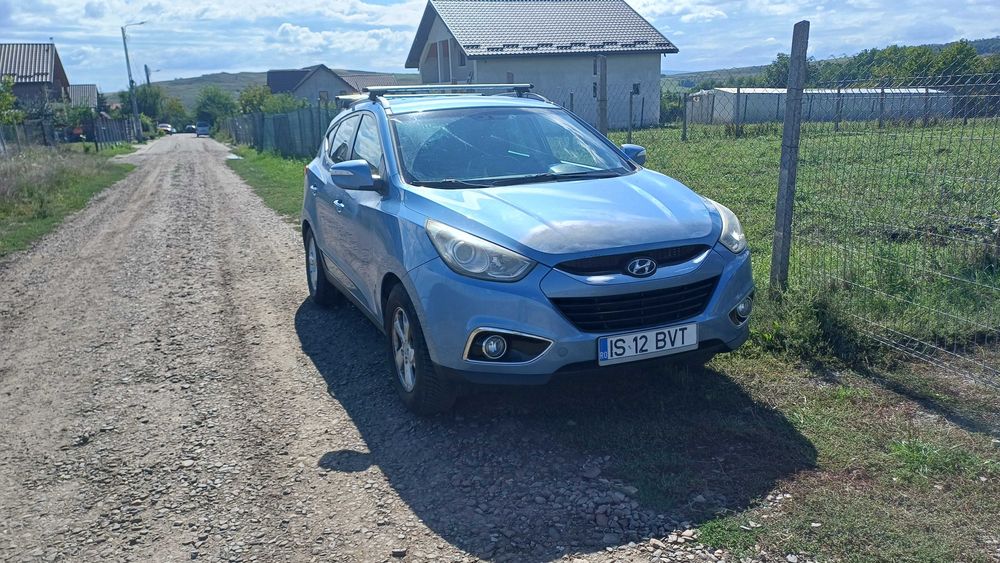 Mașină hyundai ix 35
