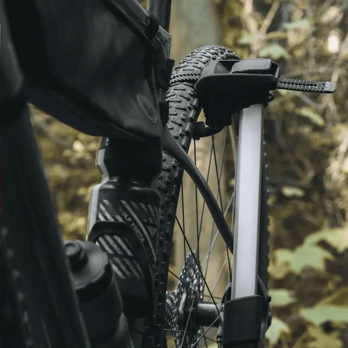 Suport pentru 2 biciclete Thule Epos 978100, Pliabil-cu prindere pe carligul de remorcare (13pini), Nou_Emitem Factura & Garantie,