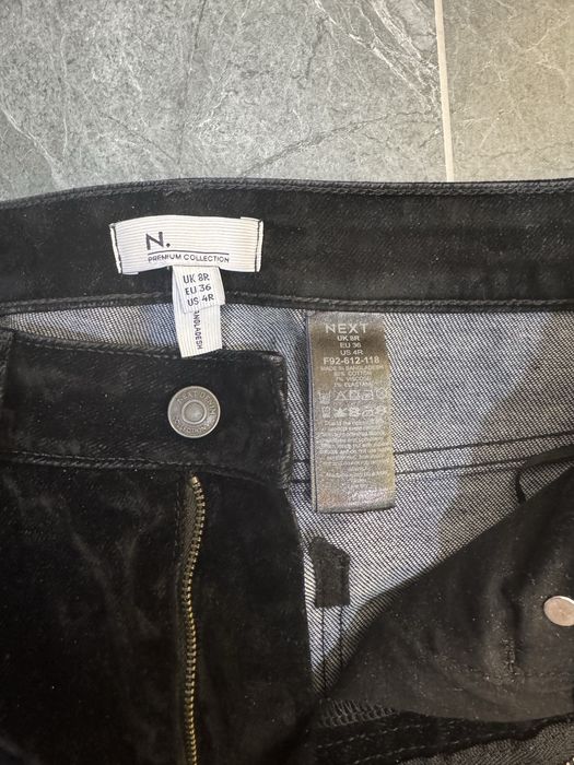 Флокированные джинсы-цилиндр