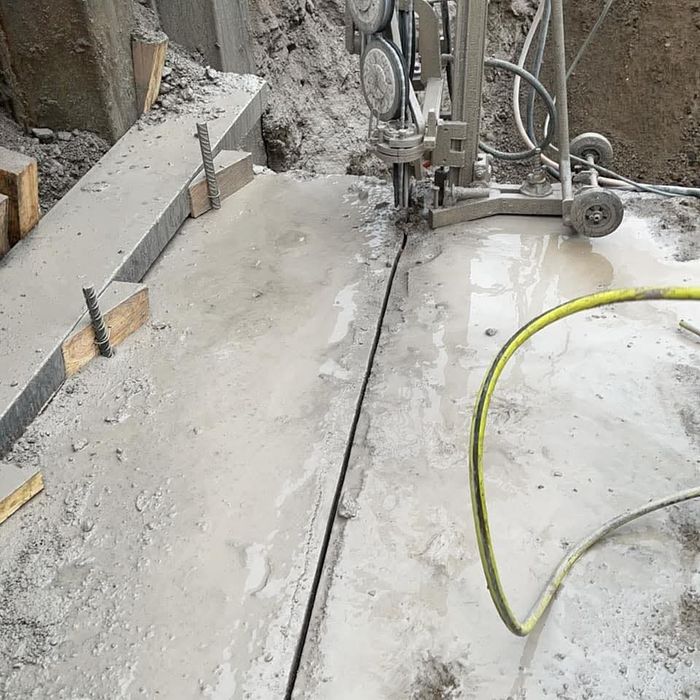 Taiere piconare Decupare sectionare demolare beton armat