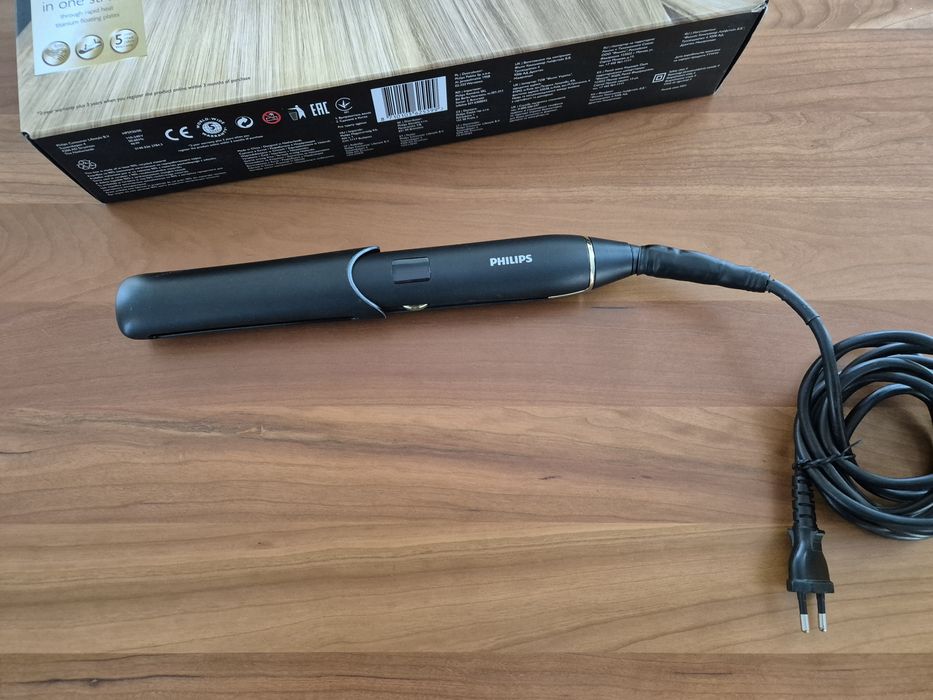 Професионална преса за коса Philips с титаниево покритие, HPS930/00