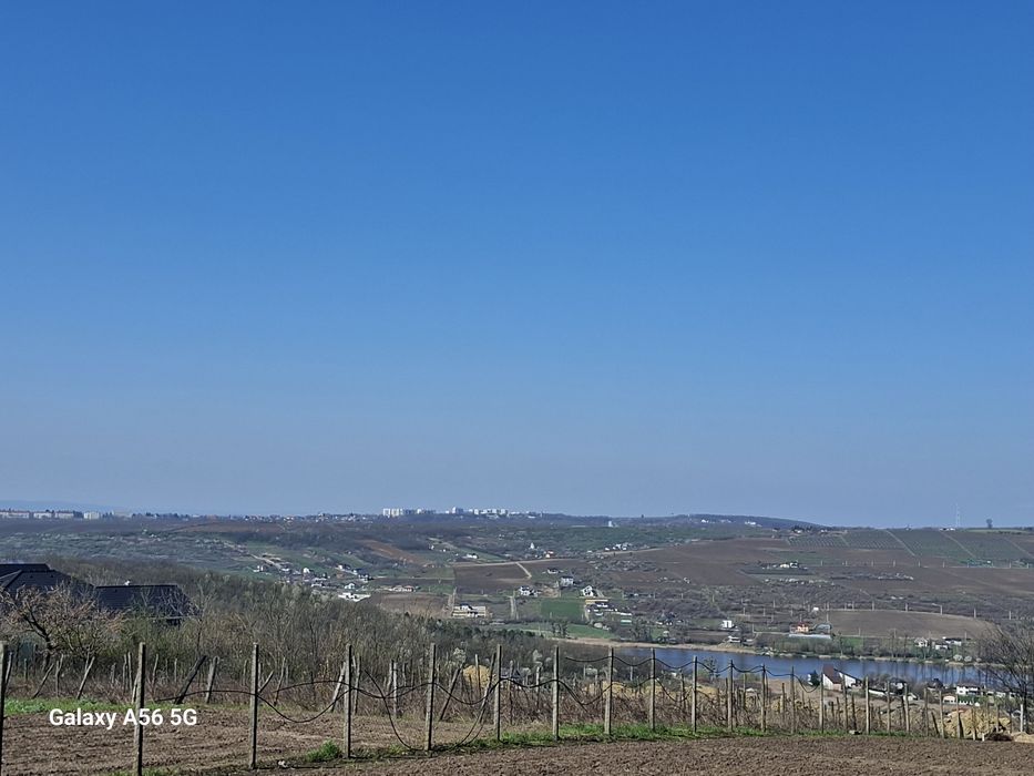 Teren Aroneanu 1000 mp | Vedere lac + oraș | Intravilan