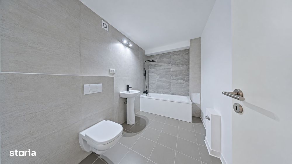 Apartament spatios, potrivit-locuire sau activitati profesionale, Avan