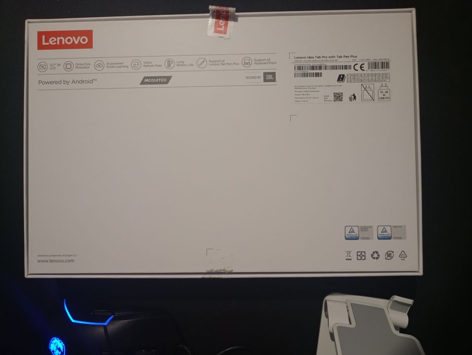 Lenovo idea tab pro cu Tab pen plus