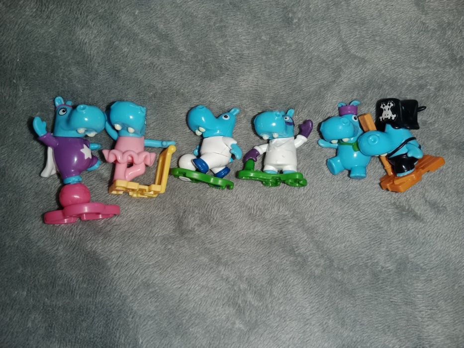 Продам серию Киндер бегемотики