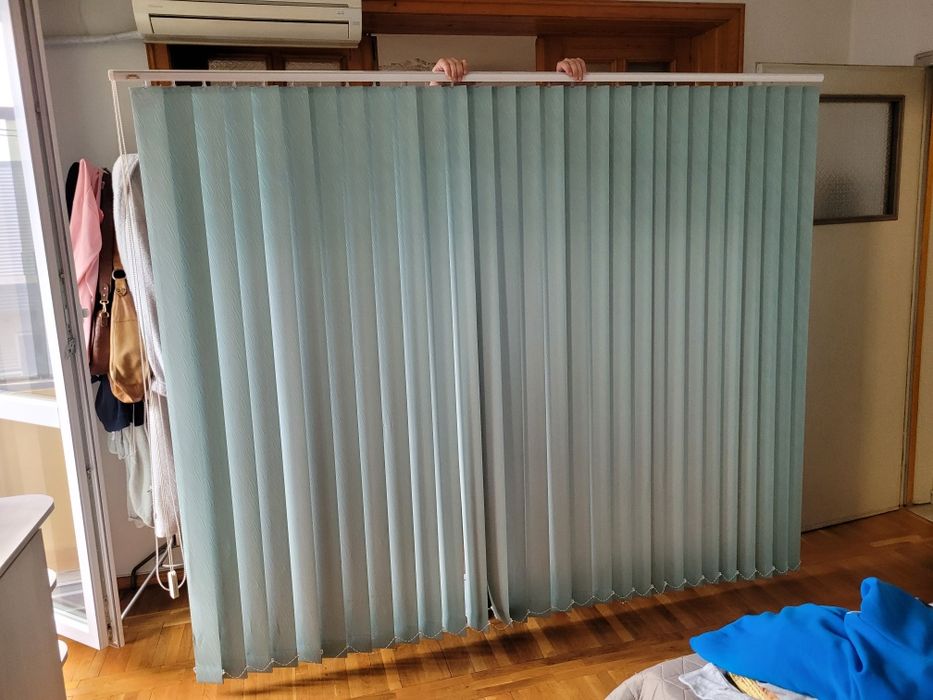 Текстилни-вертикални щори