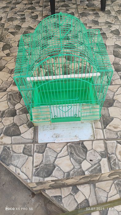 Клетка для птиц продам