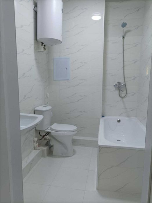 2 хоналик квартира 6 кават янги лифтлик дом, паспортный стол