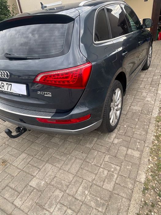 Audi Q5 (2009) – 7.700 € | Trapă, Piele Bej | Distribuție NOUĂ
