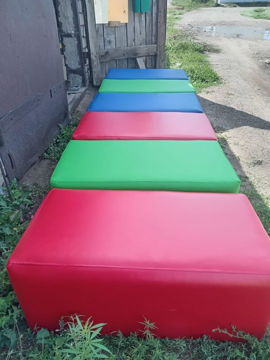 Продажа пуфики разных размеров
