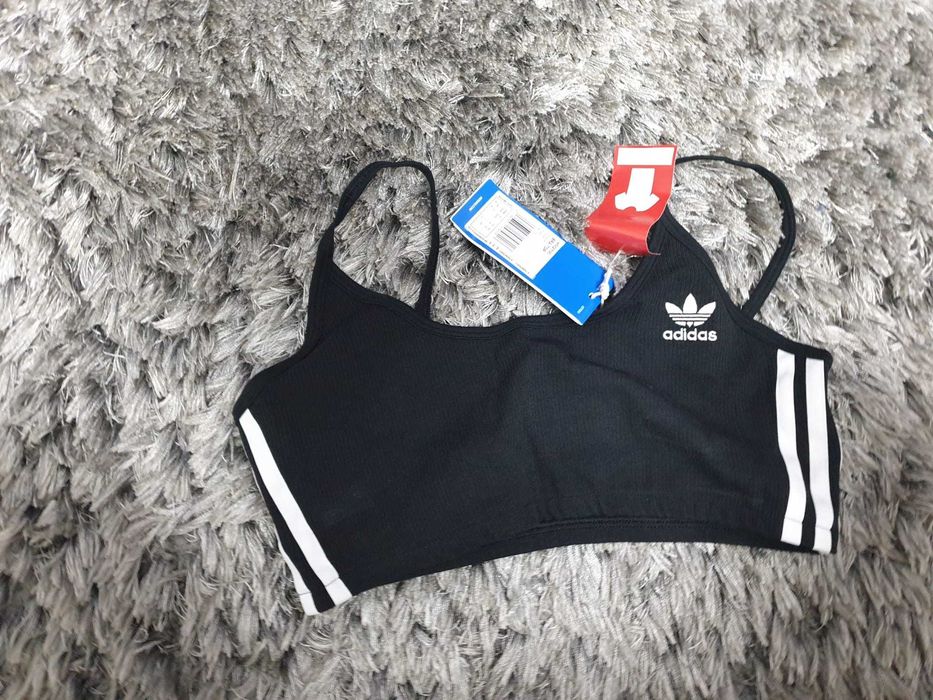 Bustiera adidas, marimea M