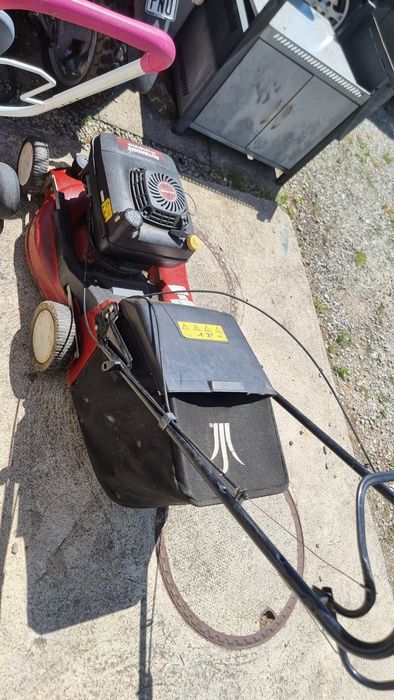 Coasă gazon,  (kawasaki) tractine spate pe manetă