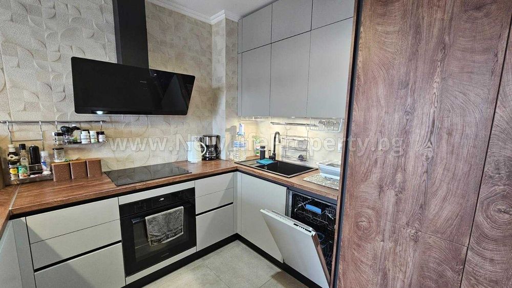 Продава се Тристаен апартамент в Несебър - 121 кв.м за 2397 €/кв.м - Снимка #3