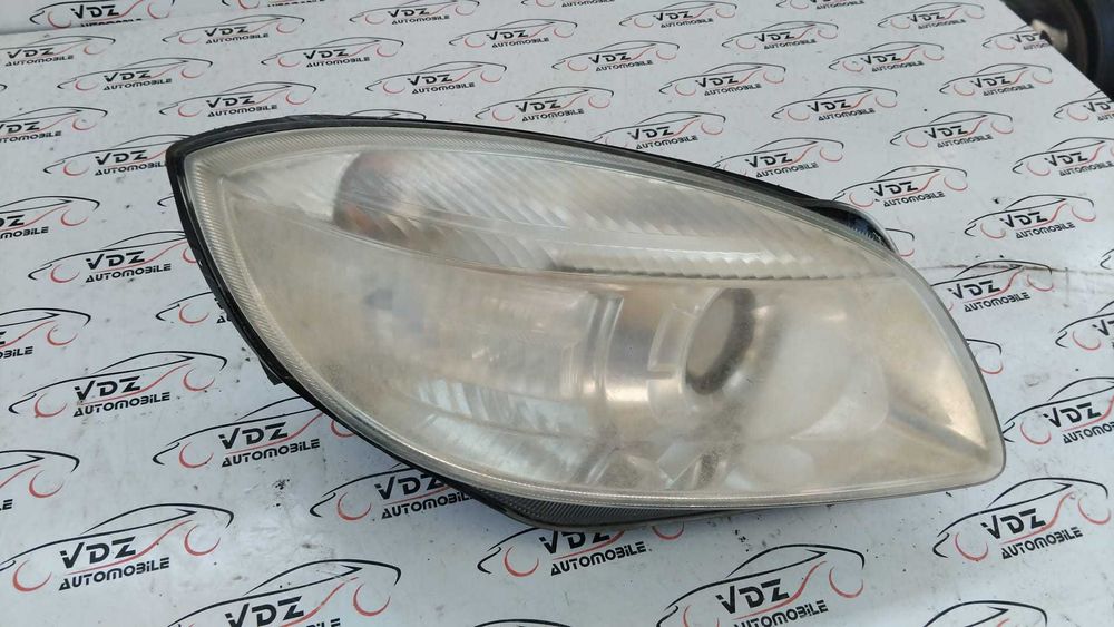 Far dreapta Skoda fabia 2 cu lupa an 2007