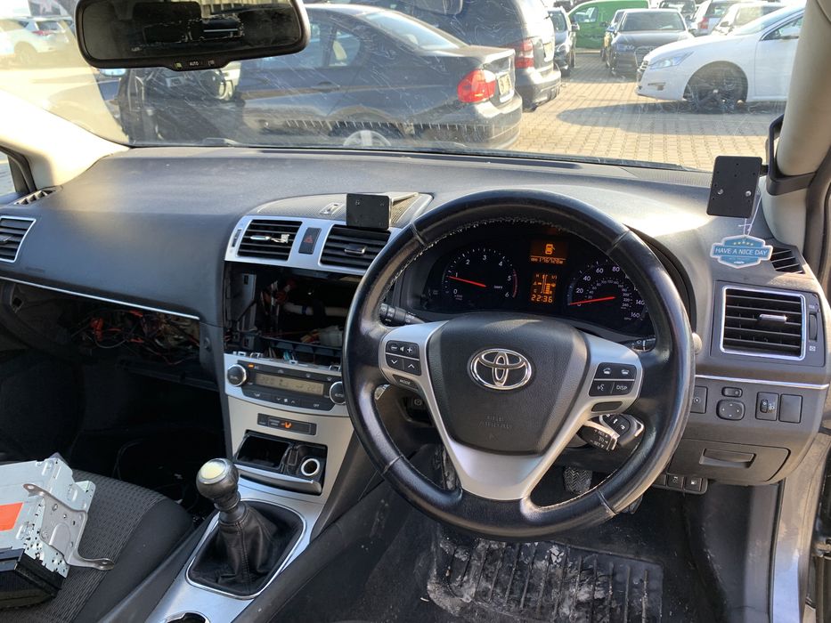 Toyota Avensis 2.0D4D/125hp/2012г,На части