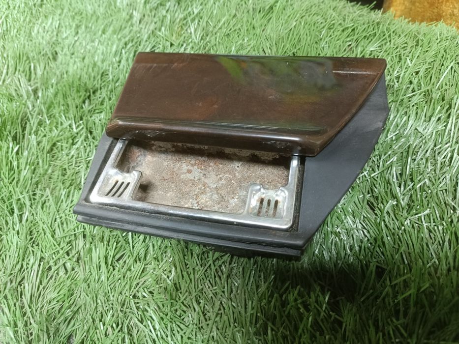 Пепельница Ауди 80 Б4