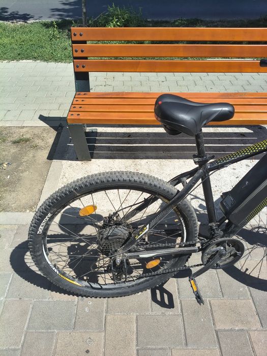 Bicicleta Electrica Eleglide M1 plus cu frane hidraulice discuri de 160 și autonomie de peste 60km, plăcute frana noi