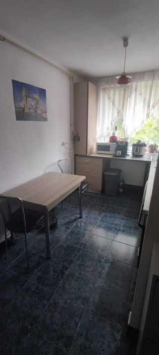 Apartament cu 2 camere de inchiriat