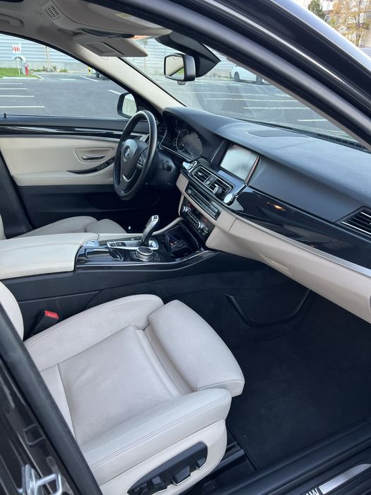 Bmw Seria 5 F10 // LCI 520D // 4 Butoane //Trapa //Interior Seria7