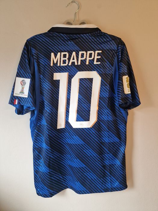 Tricou Franța cu Mbappe