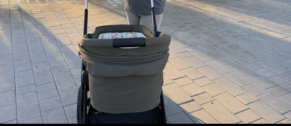Продам коляску happy baby