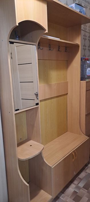 Шкаф для прихожий