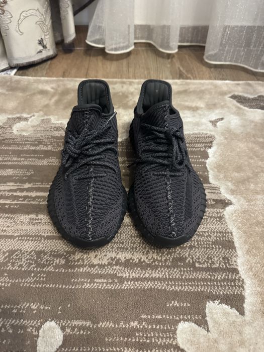 Adidas Yeezy 250 V2 Boost Static Black