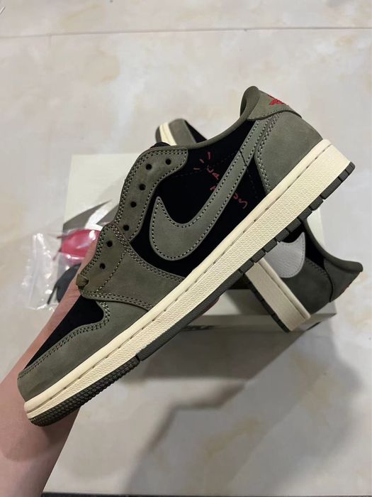 Travis Scott x Air Jordan 1 Low OG “Black Olive”
