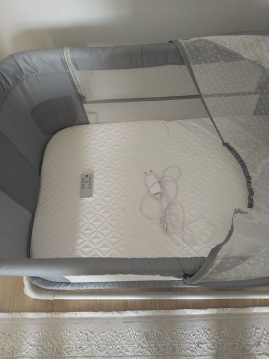 Детское качалка для новорожденого